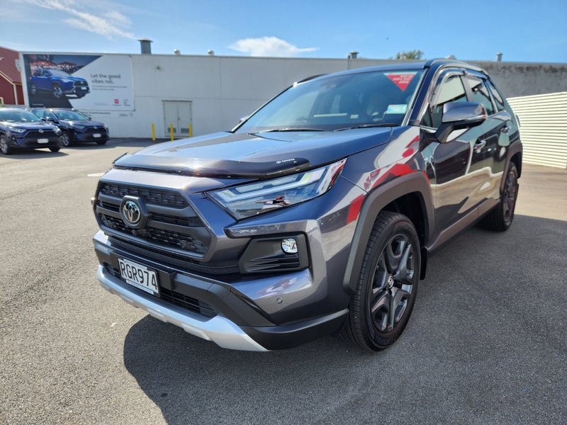 2025 Toyota RAV4 Adventure 2.5P Hybrid AWD Auto... image 3