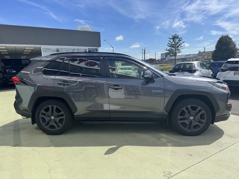 2025 Toyota RAV4 Adventure 2.5P Hybrid AWD Auto... image 5