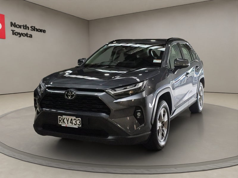 2025 Toyota RAV4 GX 2.5 Hybrid AWD SUV image 3