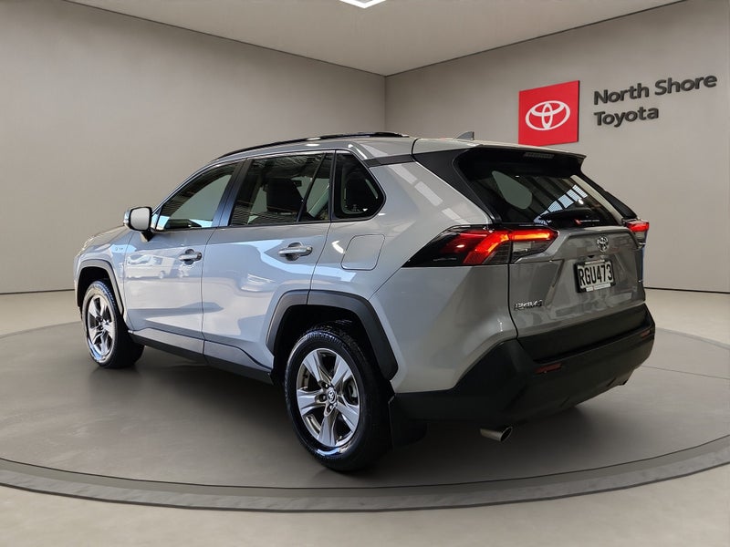 2025 Toyota RAV4 GX 2.5L Hybrid AWD SUV image 5