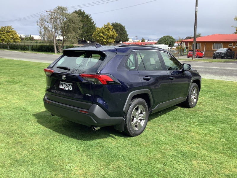 2025 Toyota RAV4 GX 2.5P AWD Hybrid Electric Ve... image 5