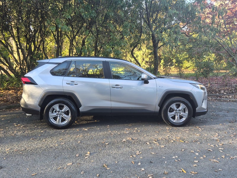 2025 Toyota RAV4 GX 2.5P HV ECVT AWD (AHAX-TI8) image 2