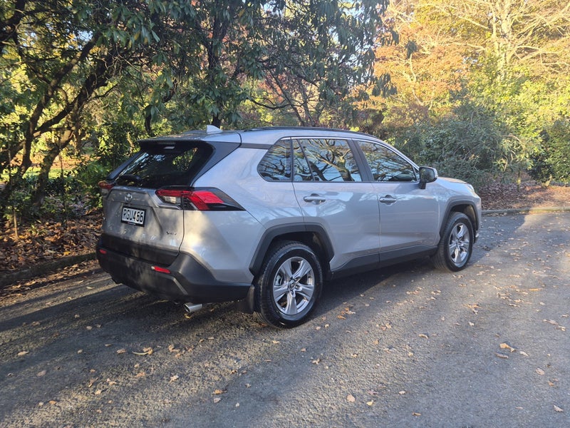 2025 Toyota RAV4 GX 2.5P HV ECVT AWD (AHAX-TI8) image 3