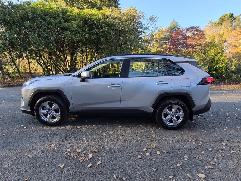 2025 Toyota RAV4 GX 2.5P HV ECVT AWD (AHAX-TI8) image 5