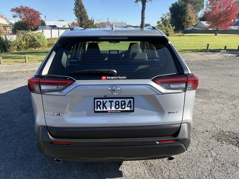 2025 Toyota RAV4 GX 2.5P HV ECVT AWD SUV/5D/5S image 4