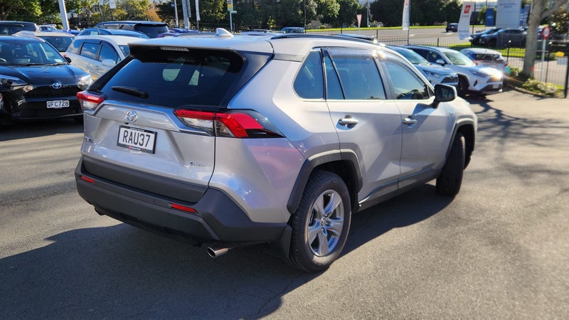 2025 Toyota RAV4 GX 2.5P HV ECVT AWD SUV/5D/5S... image 4