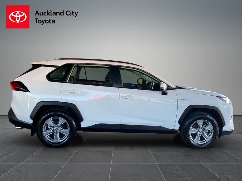 2025 Toyota RAV4 GX 2.5P HV ECVT AWD SUV/5D/5S image 2