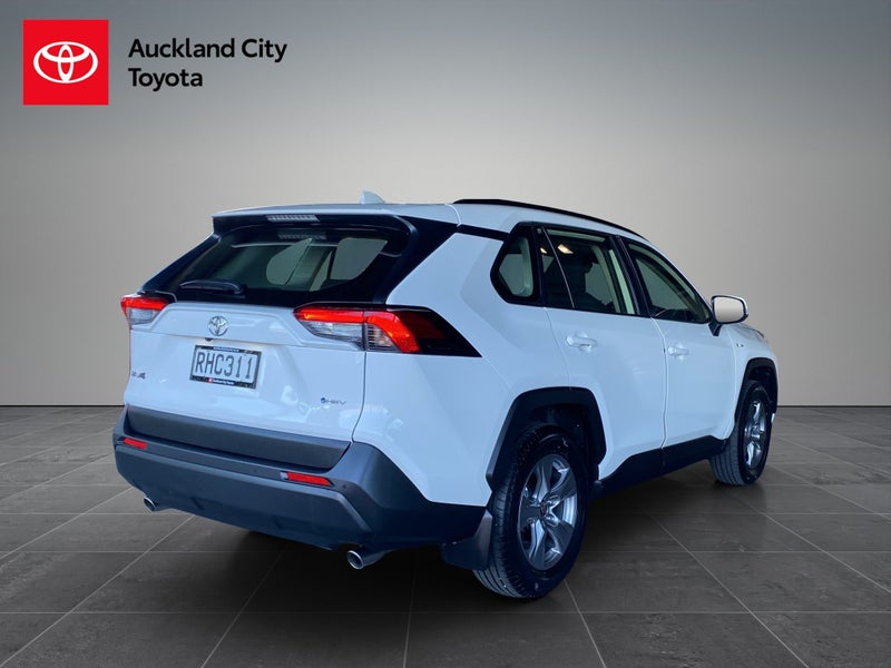 2025 Toyota RAV4 GX 2.5P HV ECVT AWD SUV/5D/5S image 3