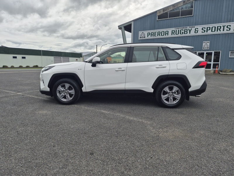 2025 Toyota RAV4 GX 2.5P HV ECVT AWD SUV/5D/5S... image 4