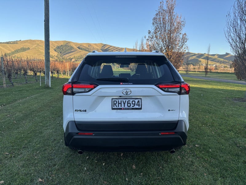 2025 Toyota RAV4 GX 2.5P HV ECVT AWD SUV/5D/5S image 5