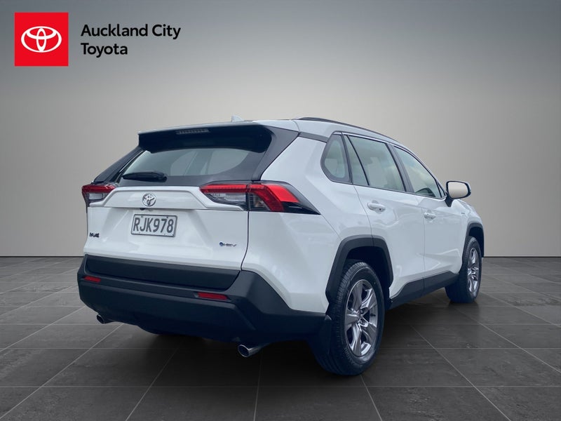 2025 Toyota RAV4 GX 2.5P HV ECVT AWD SUV/5D/5S... image 3