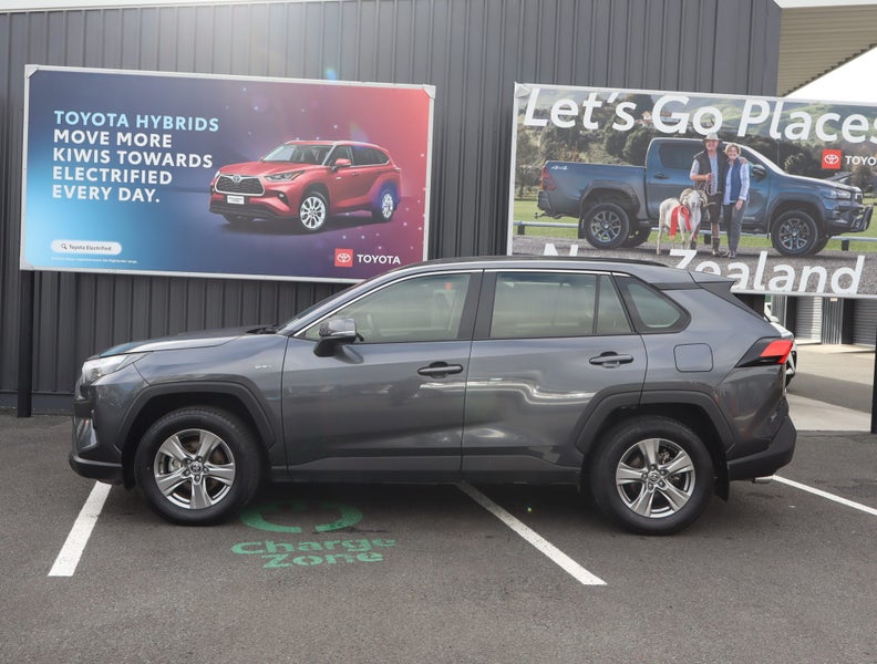 2025 Toyota RAV4 GX 2.5P HV ECVT AWD SUV/5D/5S image 5