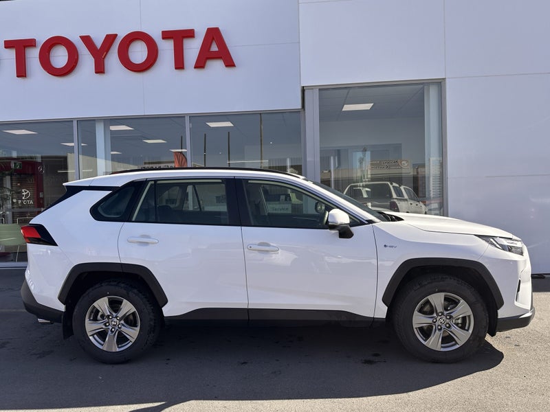 2025 Toyota RAV4 GX 2.5P Hybrid 4WD Auto image 2
