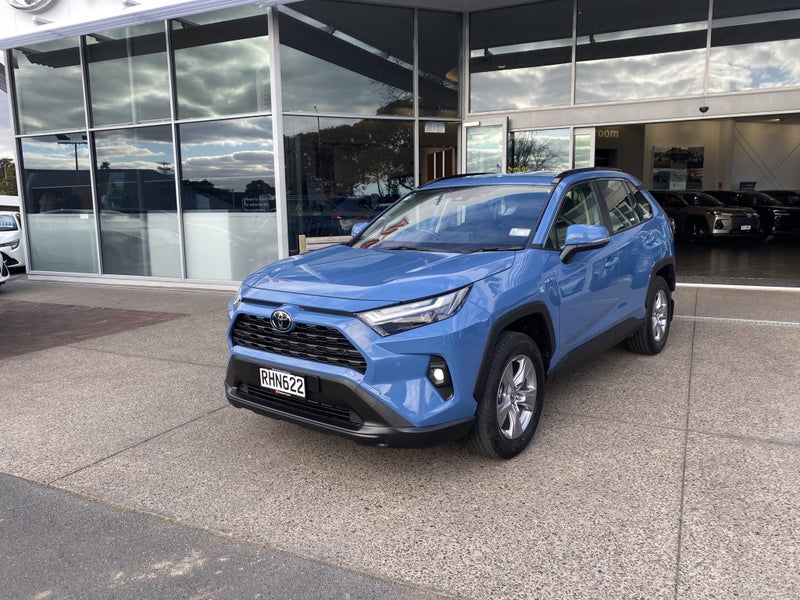 2025 Toyota RAV4 GX 2.5P Hybrid image 5