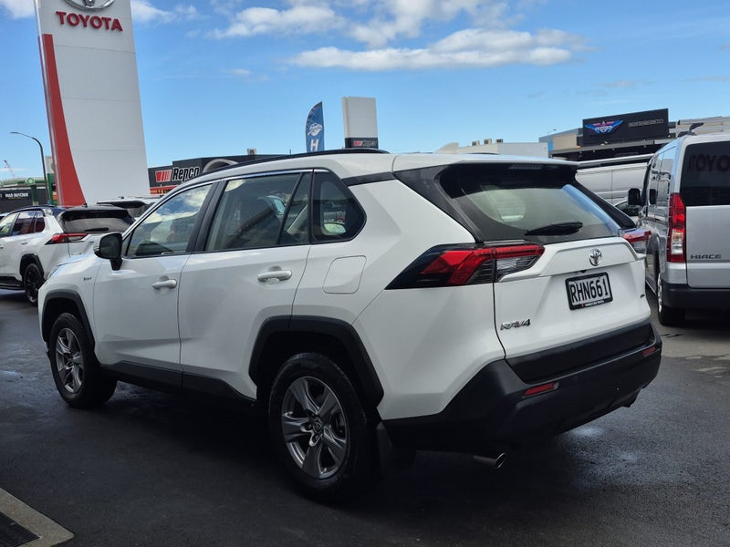 2025 Toyota RAV4 GX 2.5P HYBRID AWD image 5