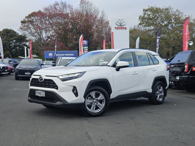 2025 Toyota RAV4 GX 2.5P HYBRID AWD image 2