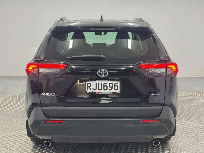 2025 Toyota RAV4 GX 2.5P Hybrid AWD image 4