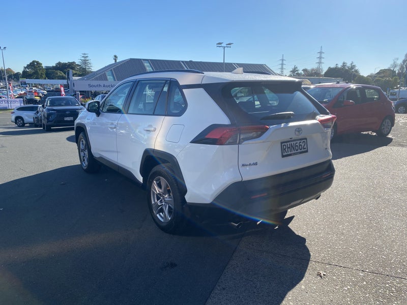 2025 Toyota RAV4 GX 2.5P Hybrid AWD SUV image 5