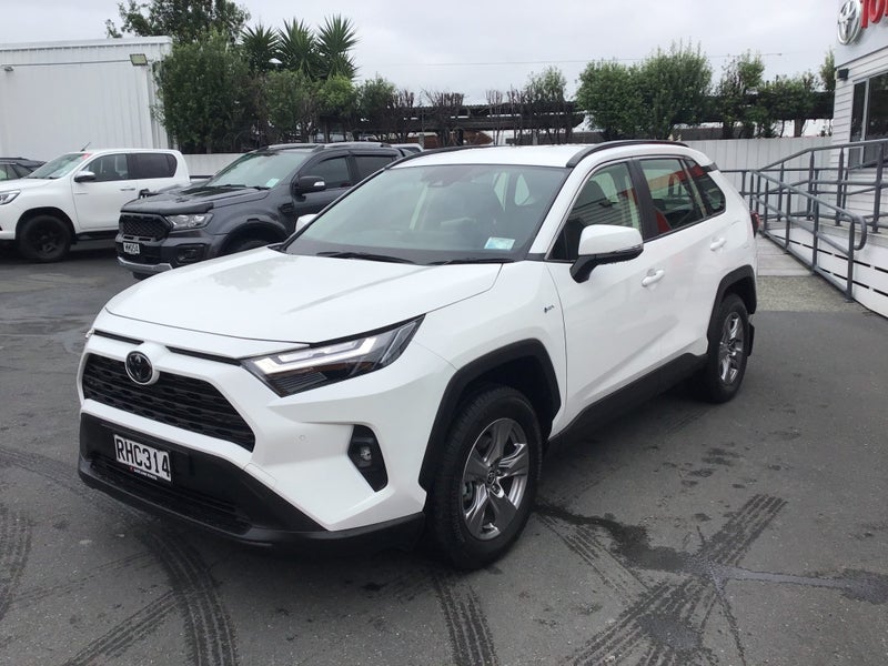 2025 Toyota RAV4 GX 2.5P Hybrid AWD SUV image 3