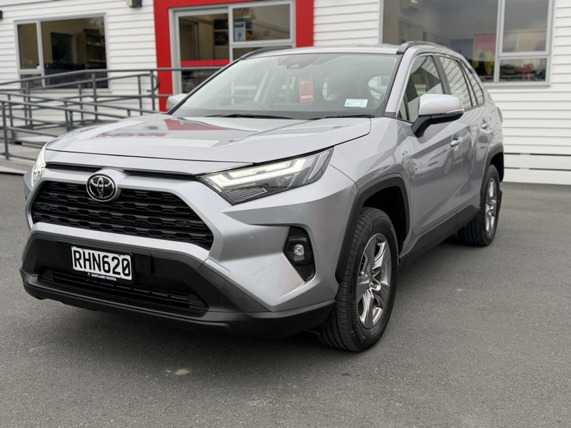 2025 Toyota RAV4 GX 2.5P Hybrid AWD SUV image 5