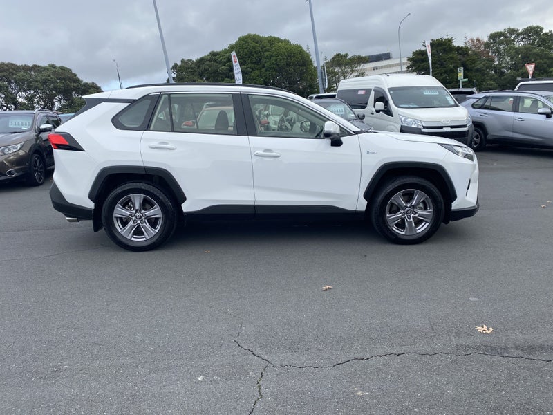2025 Toyota RAV4 GX 2.5P Hybrid AWD SUV image 2