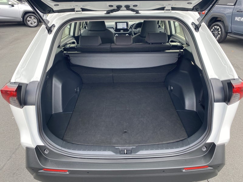2025 Toyota RAV4 GX 2.5P Hybrid AWD SUV image 5