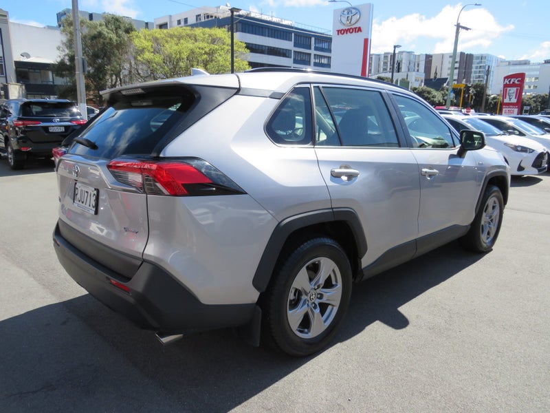 2025 Toyota RAV4 GX 2.5P Hybrid ECVT AWD SUV image 4