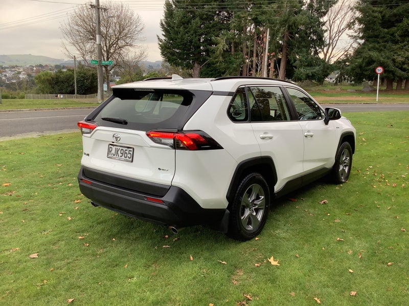 2025 Toyota RAV4 GX 2.5P Hybrid Electric Vehicl... image 5