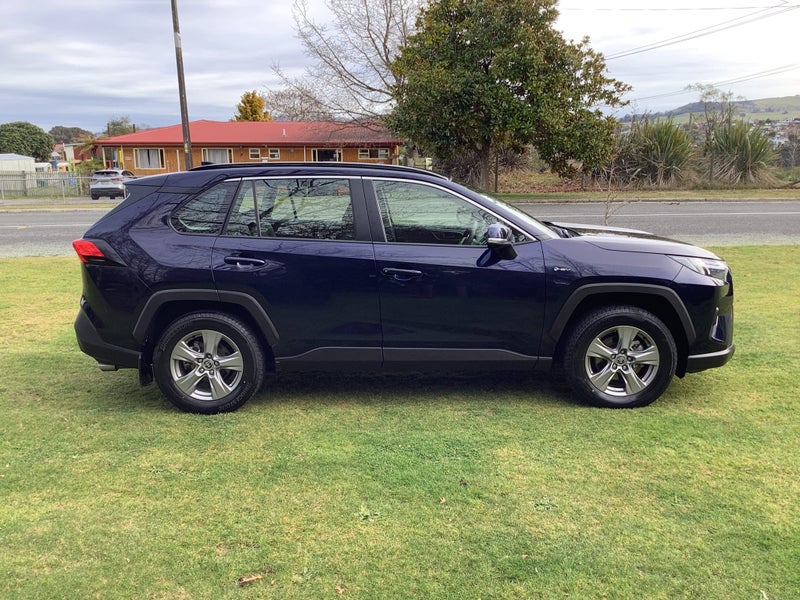 2025 Toyota RAV4 GX 2.5P Hybrid Electric Vehicle image 4
