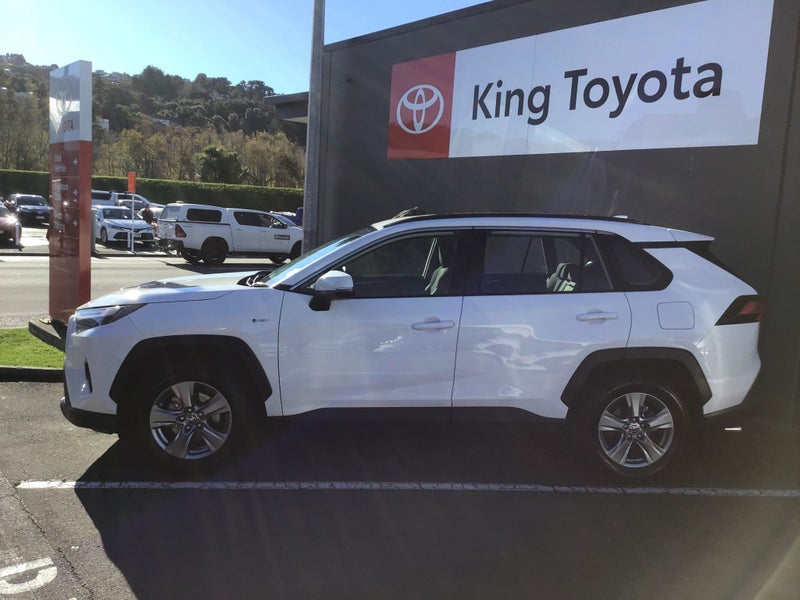 2025 Toyota RAV4 GX 2.5P Hybrid NZ New image 2