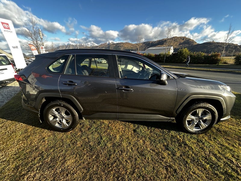 2025 Toyota RAV4 GX Hybrid AWD image 2