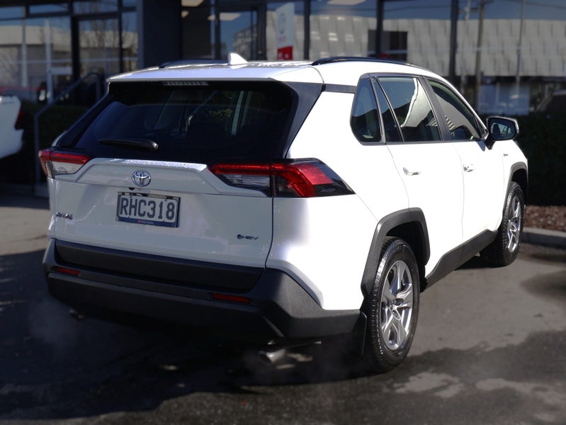 2025 Toyota RAV4 GX HYBRID AWD/4WD, Push Start image 5