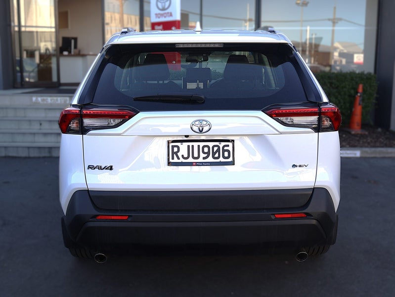 2025 Toyota RAV4 GX HYBRID AWD/4WD, Push Start image 5
