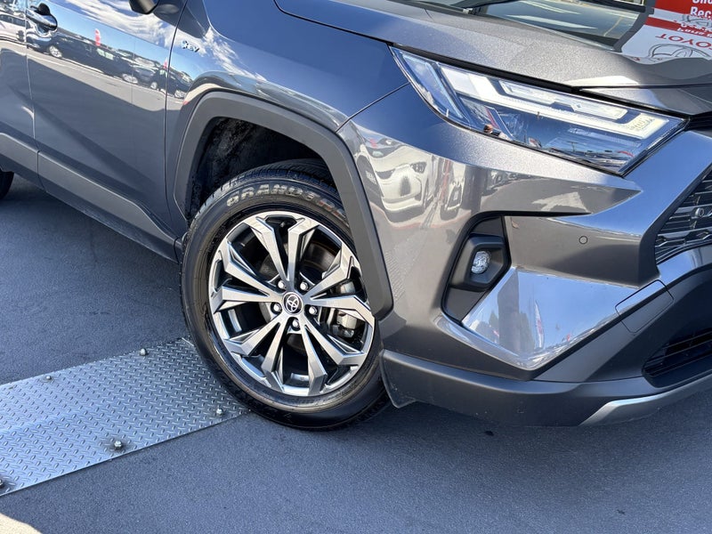 2025 Toyota RAV4 GXL 2.5 HYBRID POPULAR SUV image 5