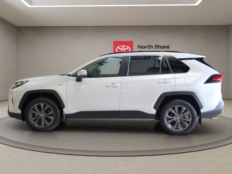 2025 Toyota RAV4 GXL 2.5L HYBRID AWD image 4