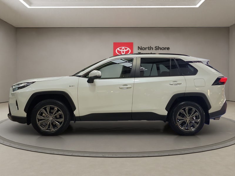 2025 Toyota RAV4 GXL 2.5L Hybrid AWD SUV image 4