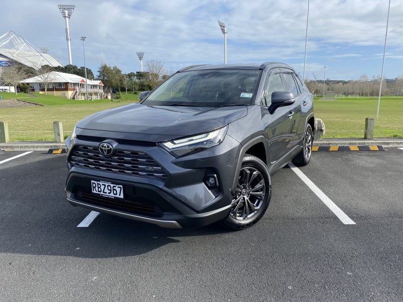 2025 Toyota RAV4 GXL 2.5L Petrol HYBRID SUV AWD image 3