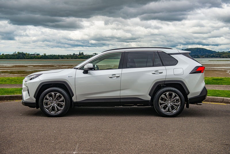 2025 Toyota RAV4 GXL 2.5P HV ECVT AWD S image 5