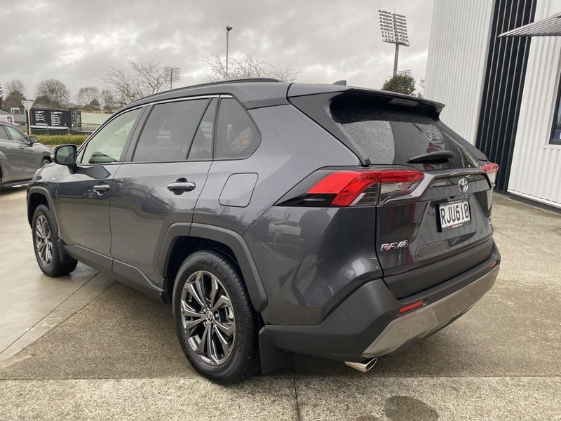 2025 Toyota RAV4 GXL 2.5P HV ECVT AWD SUV image 3