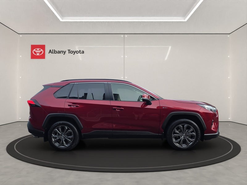 2025 Toyota RAV4 GXL 2.5P HV ECVT AWD SUV/5D/5S... image 2