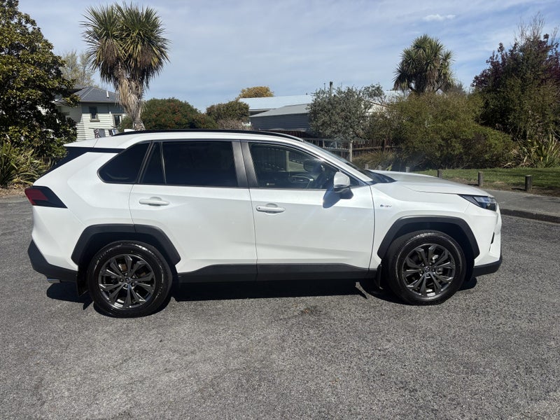 2025 Toyota RAV4 GXL 2.5P HV ECVT AWD SUV/5D/5S image 3