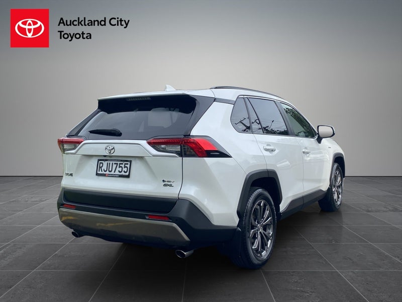 2025 Toyota RAV4 GXL 2.5P HV ECVT AWD SUV/5D/5S... image 3