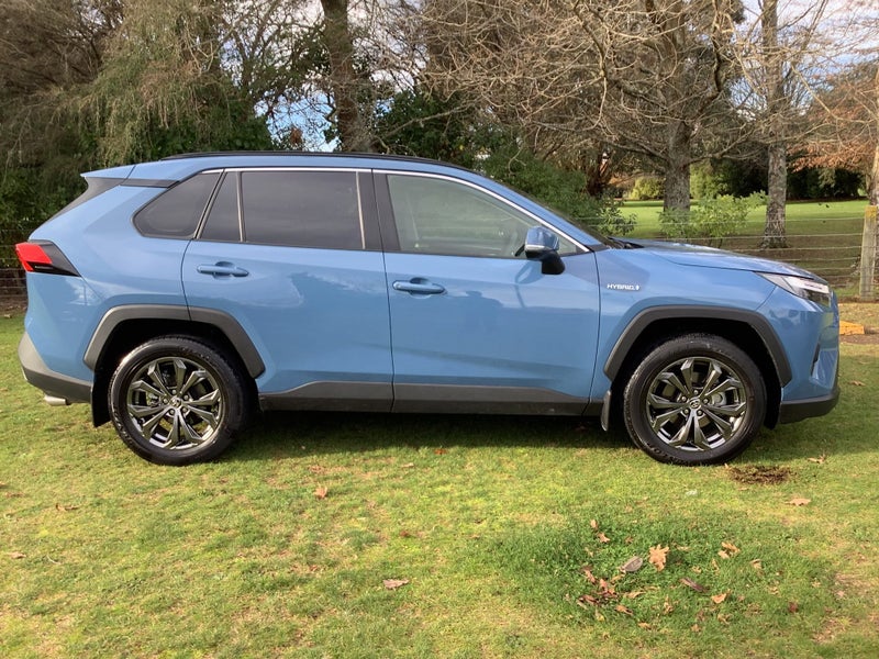 2025 Toyota RAV4 GXL 2.5P HV ECVT AWD SUV/5D/5S... image 5