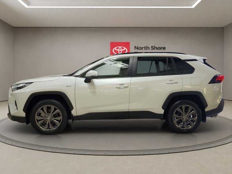 2025 Toyota RAV4 GXL 2.5P HV ECVT AWD SUV/5D/5S... image 4