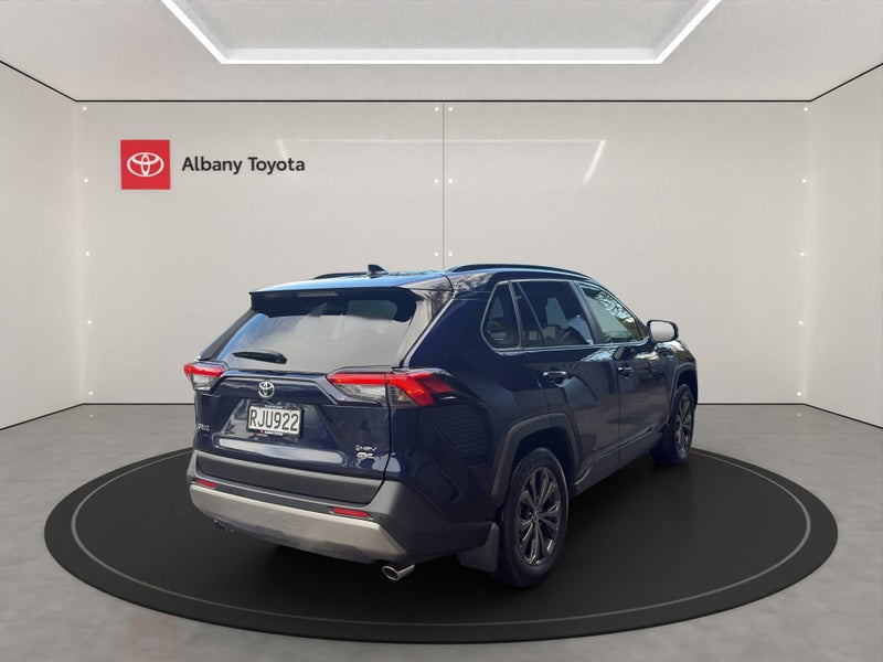 2025 Toyota RAV4 GXL 2.5P HV ECVT AWD SUV/5D/5S... image 3