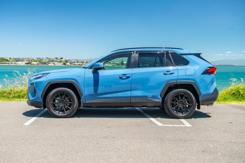 2025 Toyota RAV4 GXL Ready to go image 4