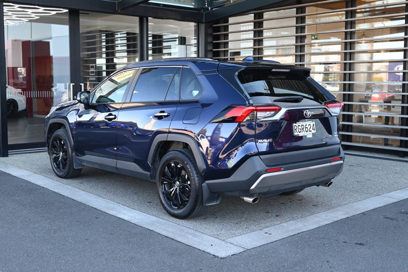 2025 Toyota RAV4 Limited 2.5 Petrol Hybrid AWD SUV image 2