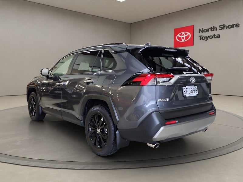 2025 Toyota RAV4 Limited 2.5L Hybrid AWD SUV image 5