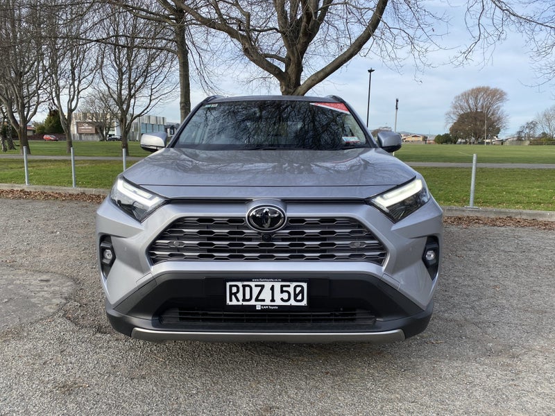2025 Toyota RAV4 Limited 2.5L Petrol Hybrid 4WD image 3
