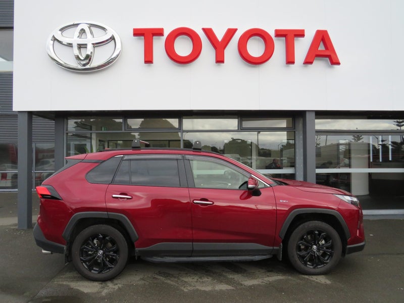 2025 Toyota RAV4 Limited 2.5P HV image 4